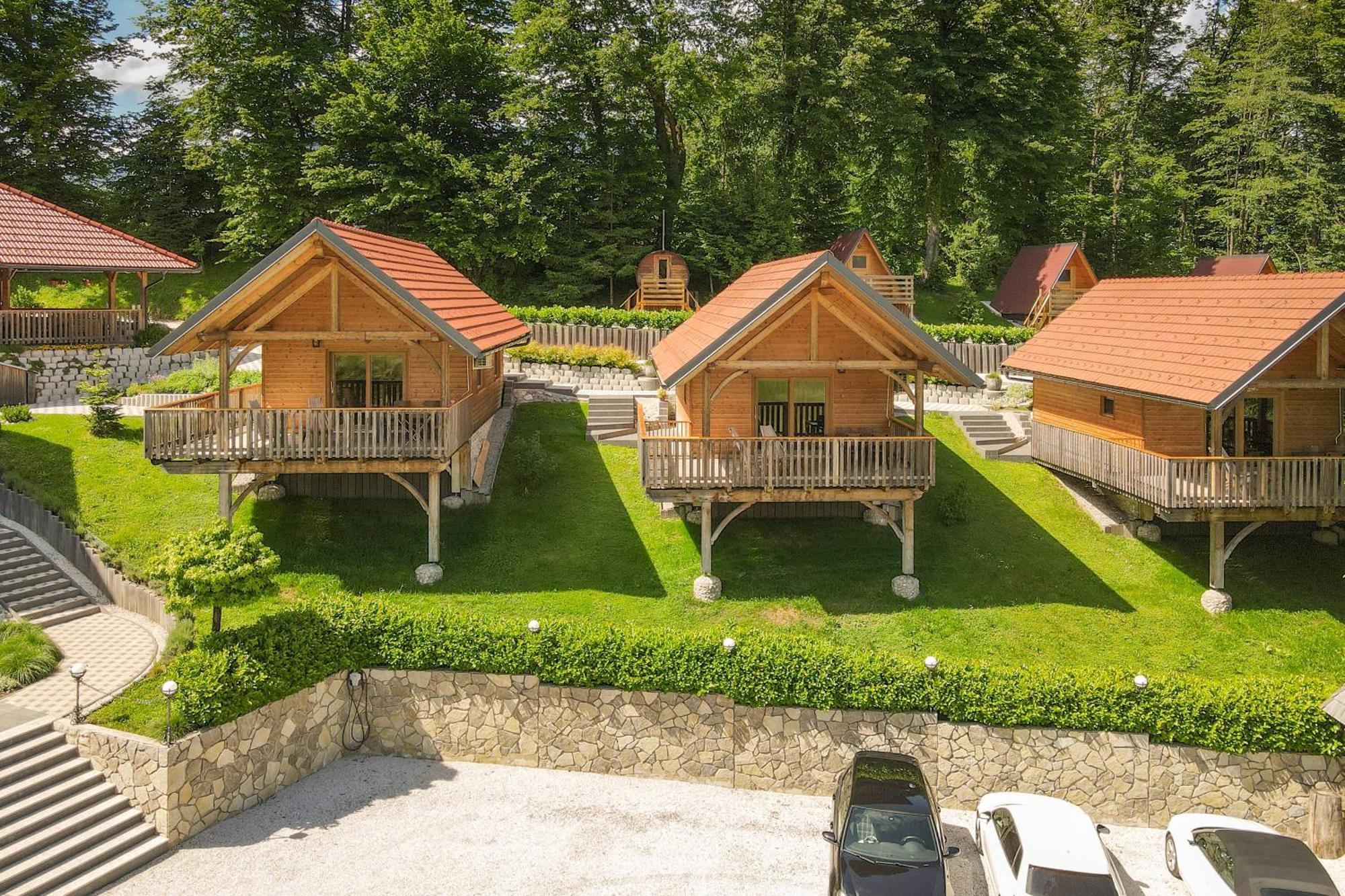 Resort Pri Hrastu Kamnik Eksteriør billede